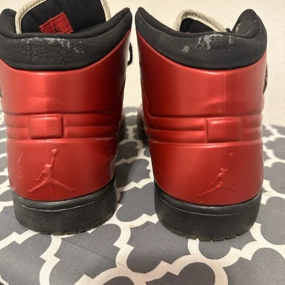 Jordan 1 Anodized Red - Picture 4 of 8